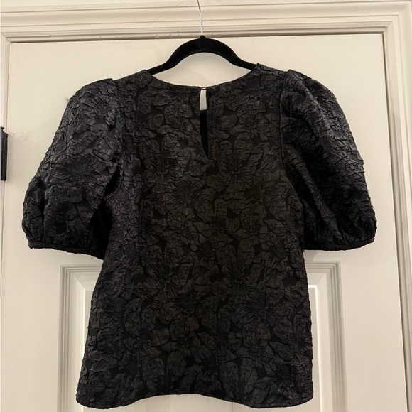 ENDLESS ROSE Floral Jacquard Puff Sleeve Blouse Black Size Small - Picture 5 of 7